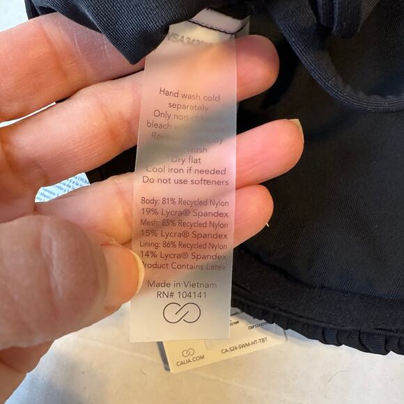 NEW Calia Underwire Black Bikini Bathing Suit Top Sz Small - Picture 5 of 6